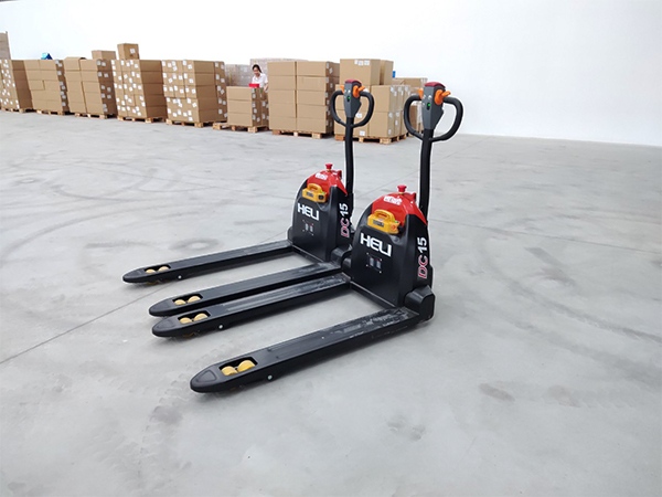 Xe Nang Dien Tam Thap Pallet Truck