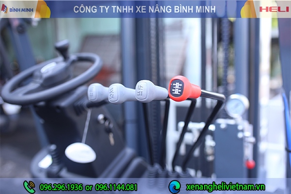 Tay Chang Thủy Lực