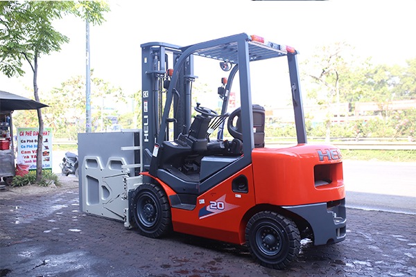 Xe Nâng Dầu 2 Tấn H3 Series