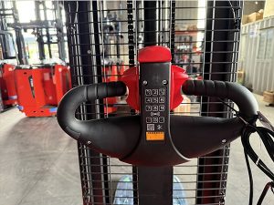 Tay lái xe nâng tay điện CDD20-TF